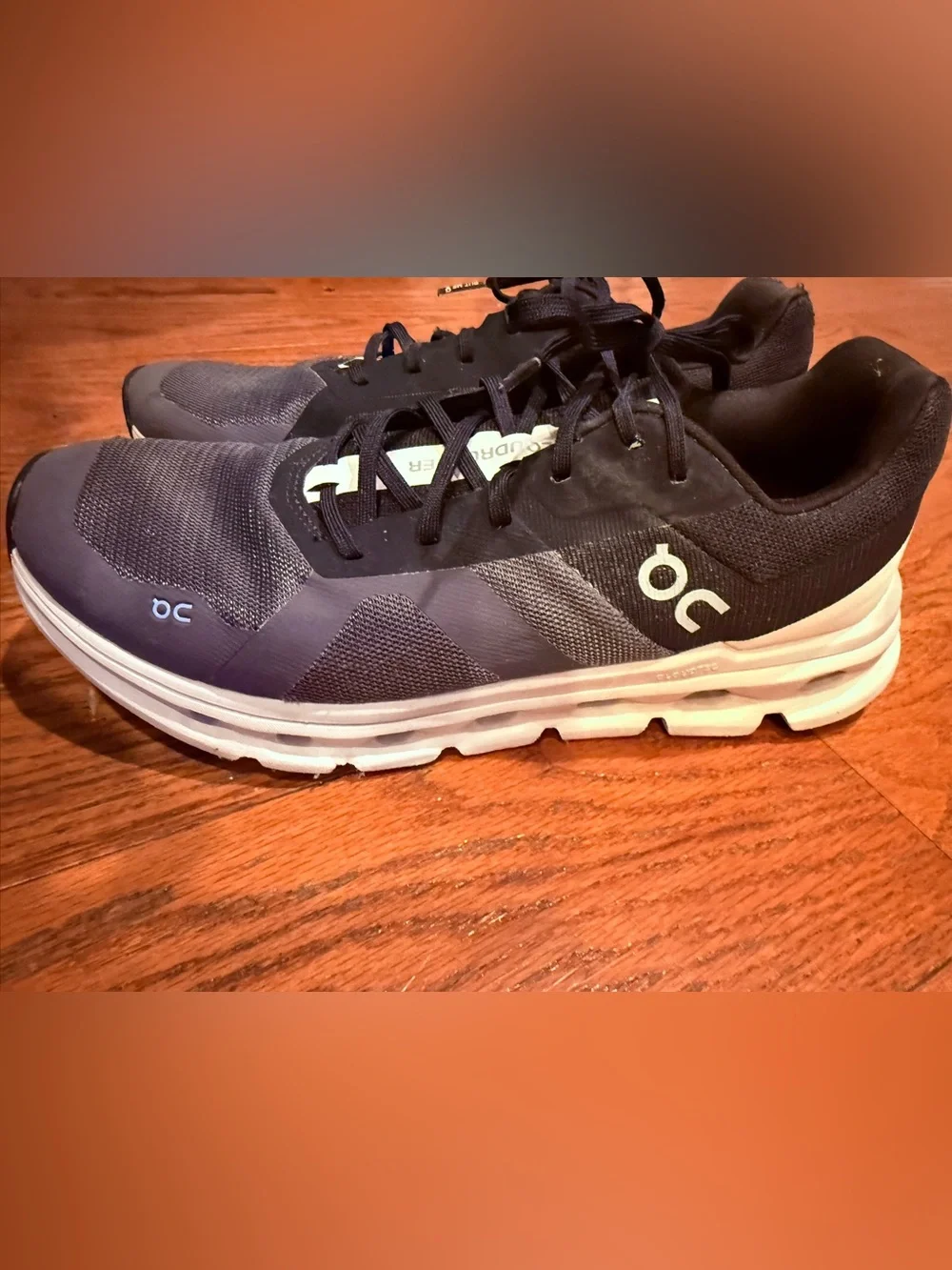 On Cloud Cloudrunner Men’s 10 Black Gray Running Shoes Speedboard Sneakers
